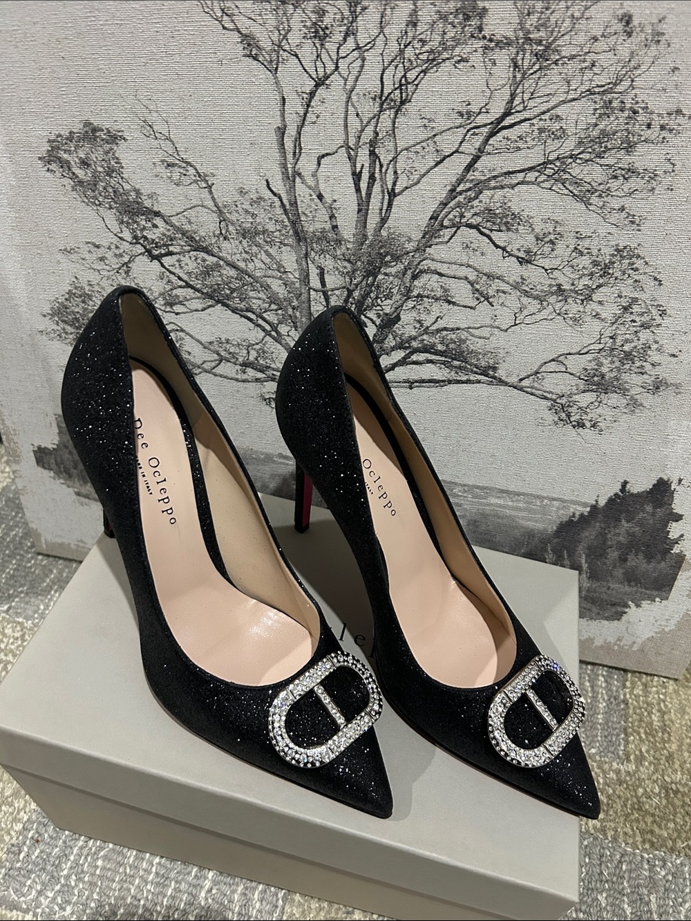 Black Glitter Pointed Pump with Crystal Buckle